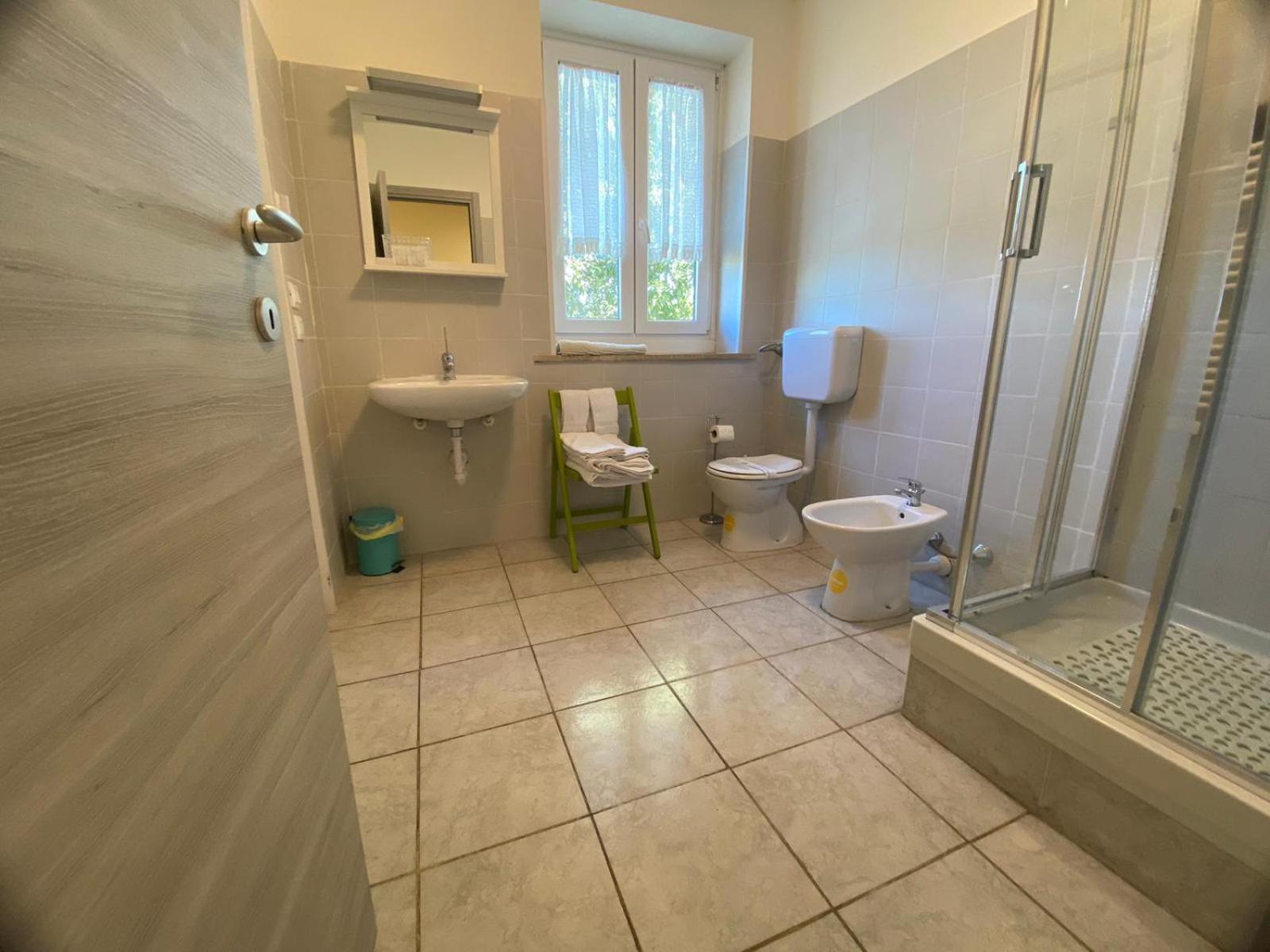 La Chiusa Bed And Breakfast Montichiari Exterior photo